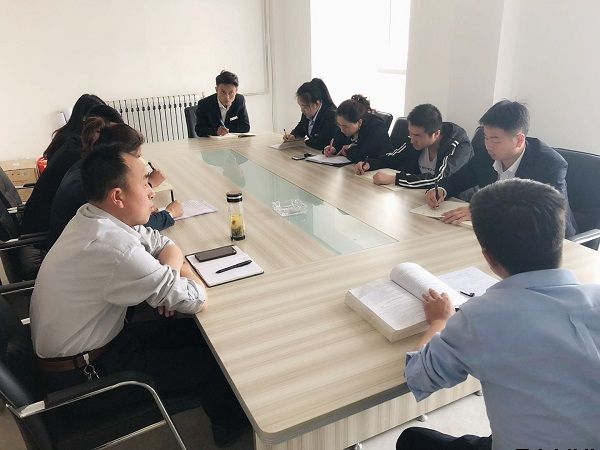能源供應公司開(kāi)展供熱知識培訓(圖1)